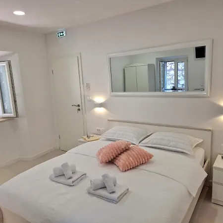 Rupe Apartman